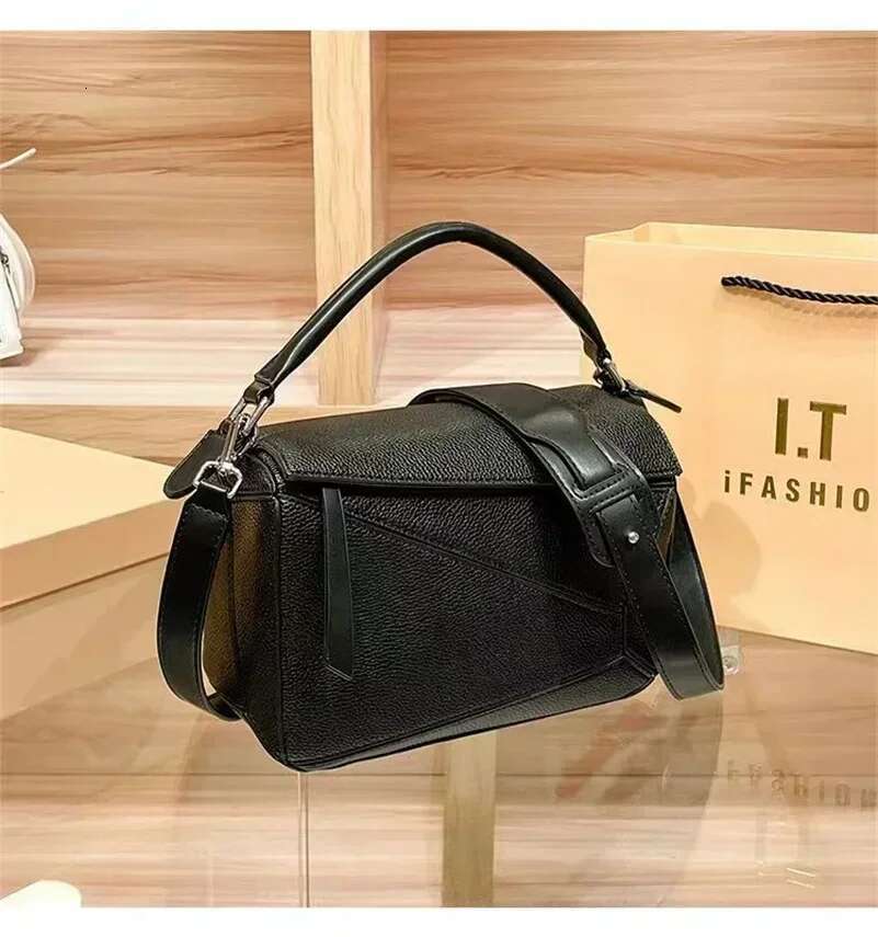 Street Trend Women's Tote Cowhide Genuine Leather Woven Bag Designer Handbag for Women BLO1