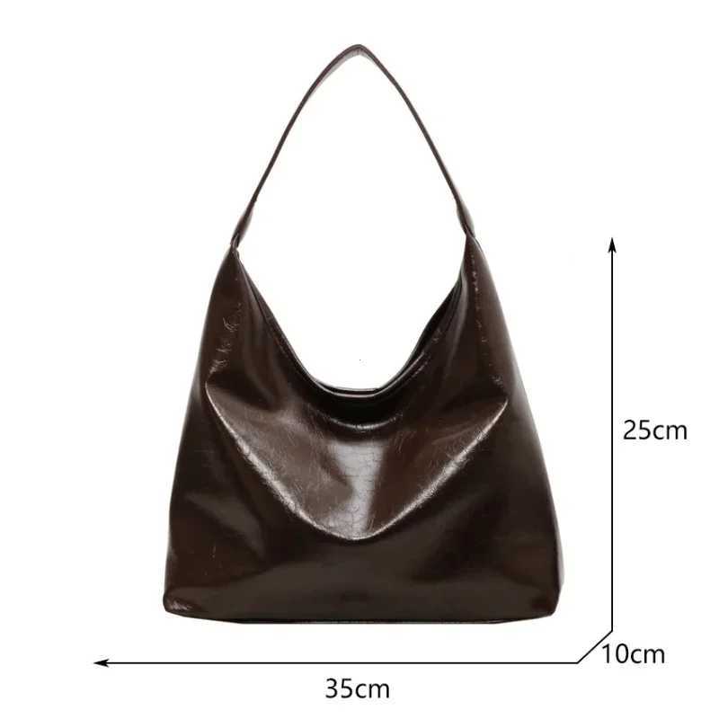 Large Capacity Red Bag For Women 2025 New Texture Single Shoulder Tote Bags FAshion Versatile Casual Ladies HandbagsXJ250508