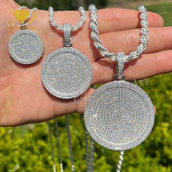 Custom Moissanite Pendant Silver 925 Iced Out Moissanite Diamond Circle Shaped Disk Circle Diamond Pendant With Necklace