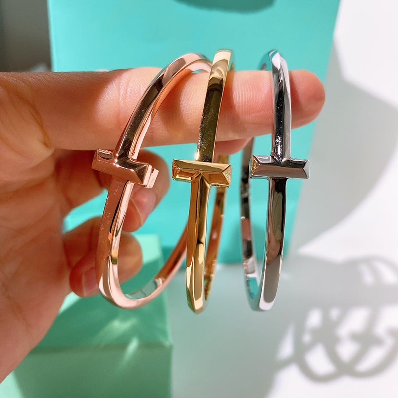 Brand T Bracelet Designer Fashionable and Simple Women Bracelet High Quality Electroplated 18K Gold Bracelet Stainless Steel Jewelry