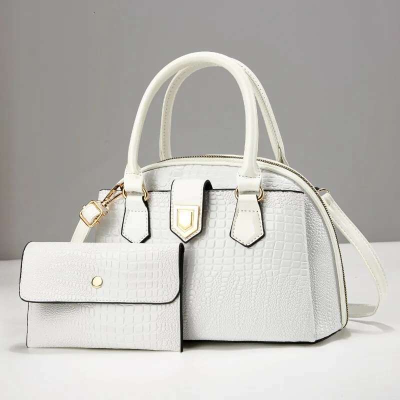 Fashion Women Purses and Handbags High Quality Leather Yellow Shoulder Bags Designer Large Capacity Tote Ladies Messenger Bag