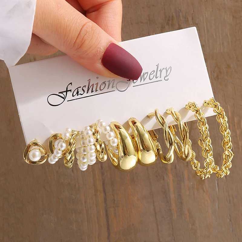 Gold Color Vintage Geometry Pearl Earrings Set Metal Twine Square Dangle Earrings Round for Women Simple Train Party Jewelry XJ250623