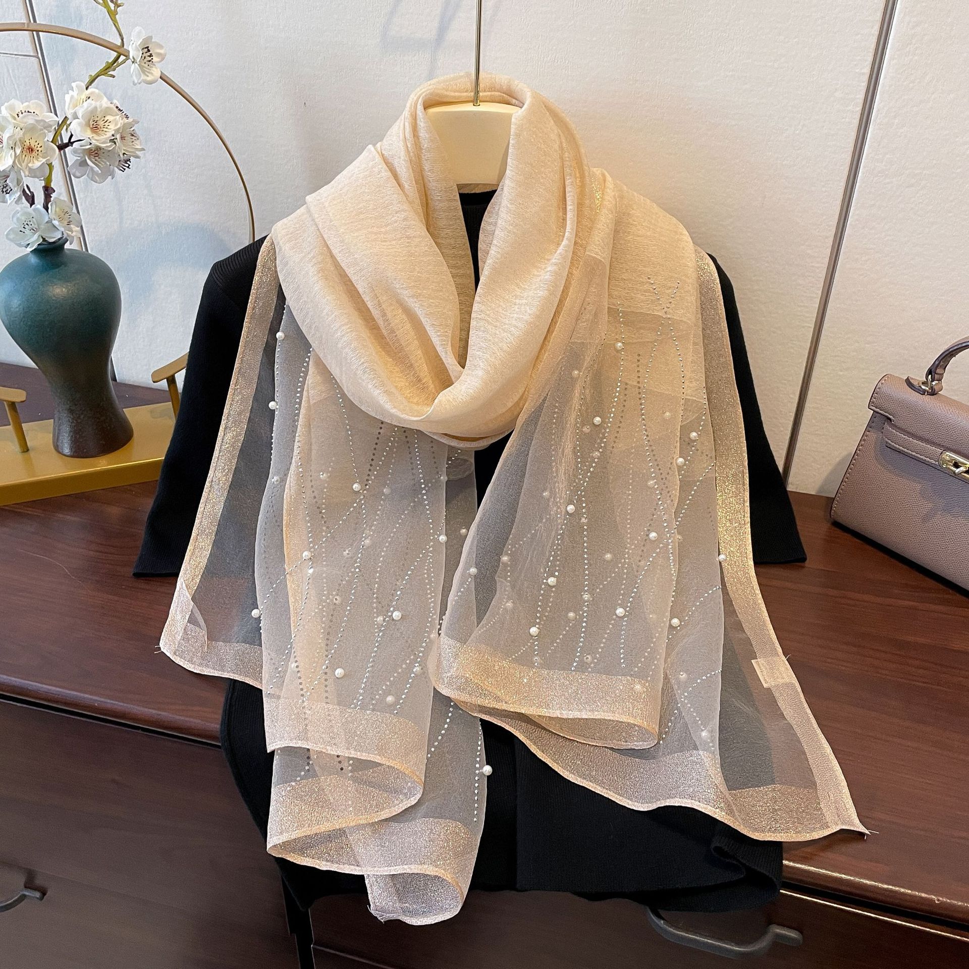 K623 Spring and summer new fashion all-match solid color ethnic style head scarf scarf female wavy pattern artificial hot diamond silk scarf female