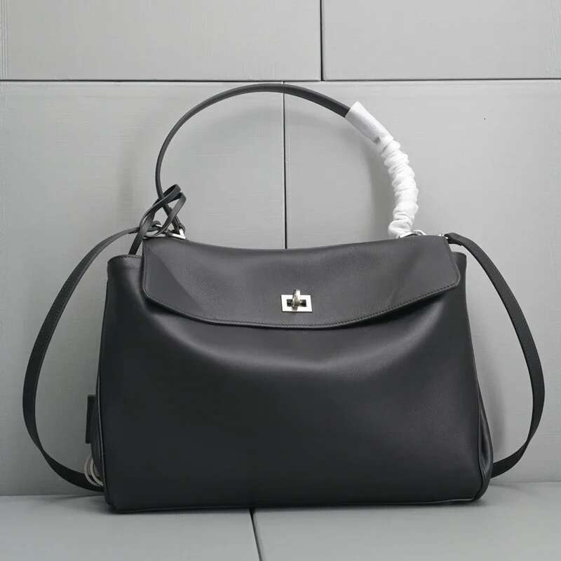 34cm/27cm Handbag Crossbody Large Capacity Single Shoulder Simple Solid Color Flip Bag New Fashion Spring S ummer