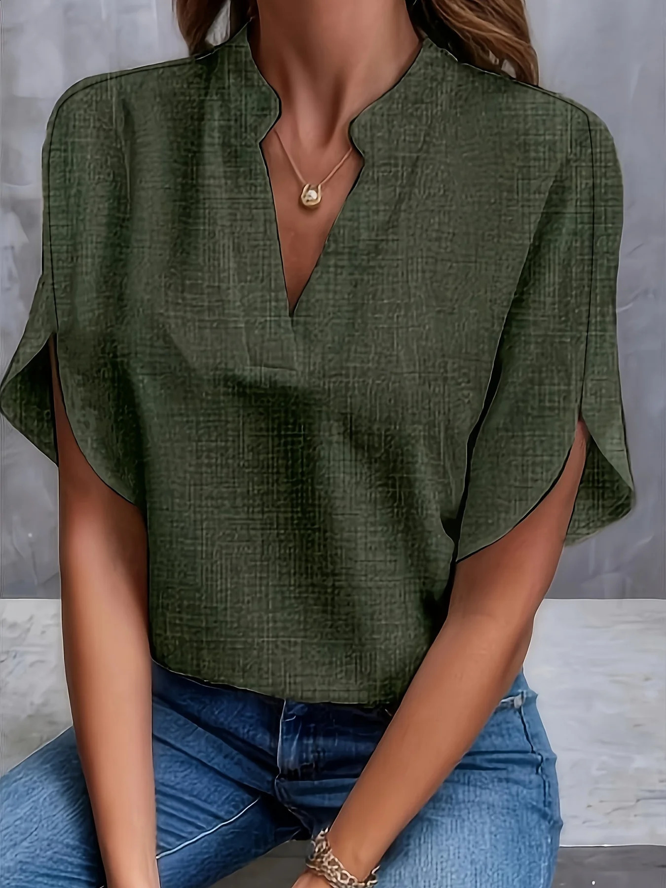 Plus size womens shirt 2024 summer Vneck cotton linen top white 250430Z