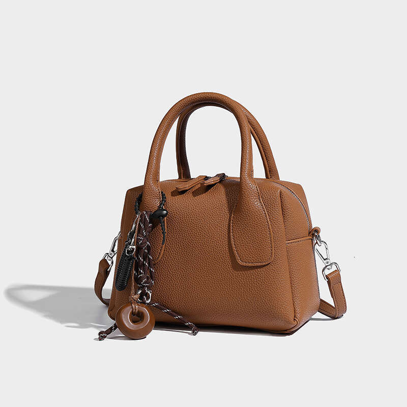 2025 New Soft Cowhide Premium Leather Boston Pillow Women's Commuter Casual Handheld Messenger Bag