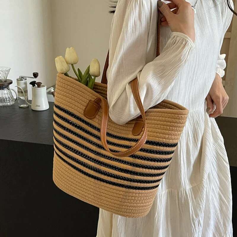 Striped Design Straw Tote Large Capacity Beach Boho Style Handbag Fulfilment Shopping Bag