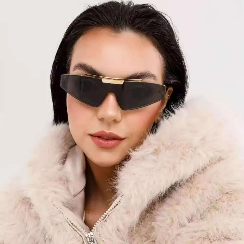 2025 Top luxury Summer Sunglasses Man Woman Unisex 8053 Sunglasses Men's Black/Gold/Dark Grey Lenses Shield with box