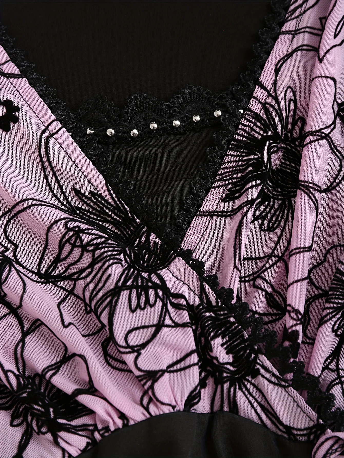 European and American plus size womens floating sleeve floral mesh lace stitched top 250430Z