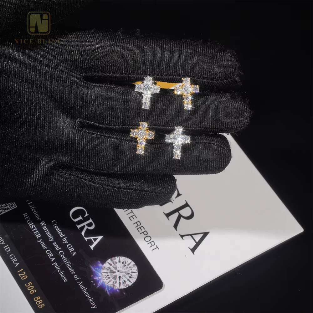 Fashion Hip Hop Moissanite Jewelry Ear Studs 925 Sterling Silver Ice Out Moissanite Diamond Cross Shape Stud Earring for Women