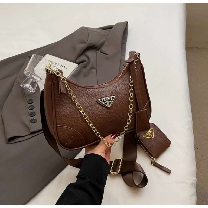 Minimalist Chic Messenger Bag - Vintage-Inspired Crossbody Clutch With Solid Color Leather, Elegant Parisian Designer Tote