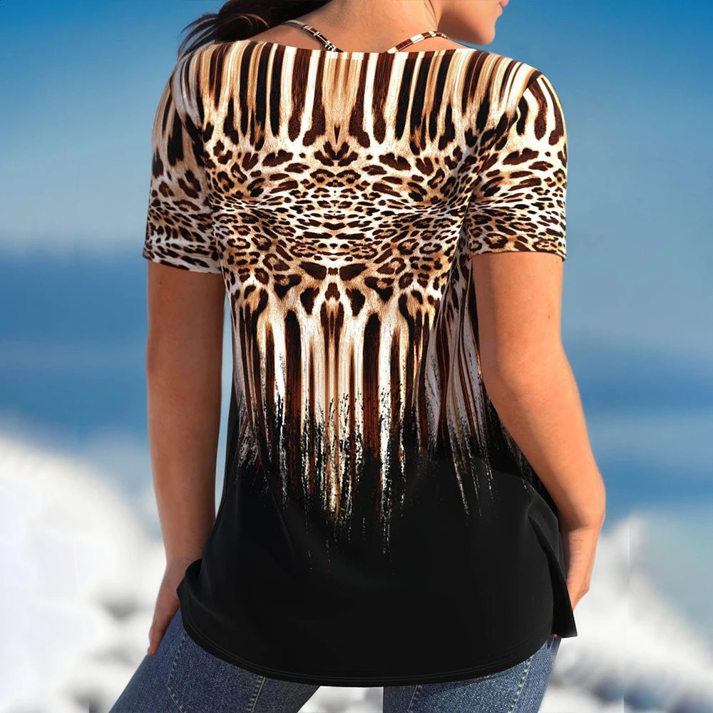 Womens top summer 2024 Korean fashion plus size short sleeved Tshirt casual slim fit floral womens clothing 250430Z