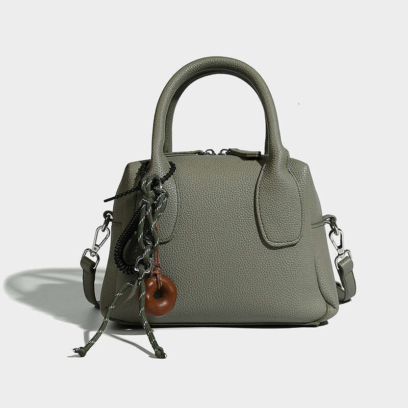 2025 New Soft Cowhide Premium Leather Boston Pillow Women's Commuter Casual Handheld Messenger Bag