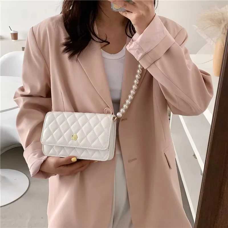 Ladies luxury handbag girls fashionable pearl handbag ladies wallet elegant leather chain strap bag mini coin crossover bagXJ250504