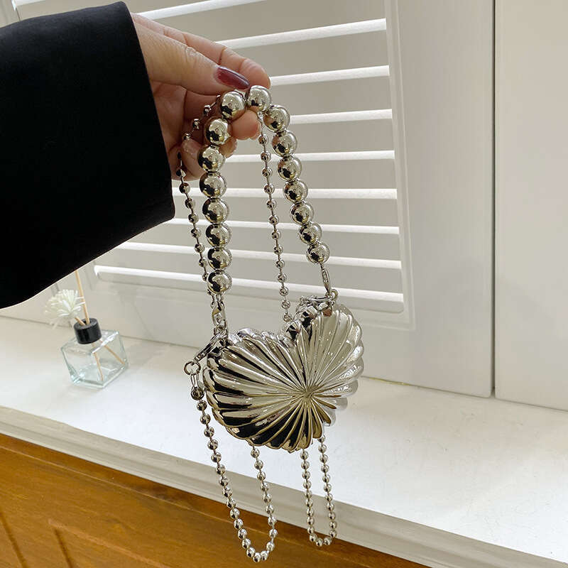 Dinner Bag Summer New Handheld Mini Metal Box Fashionable Evening Love Chain One Shoulder Crossbody Women S Bag KQ