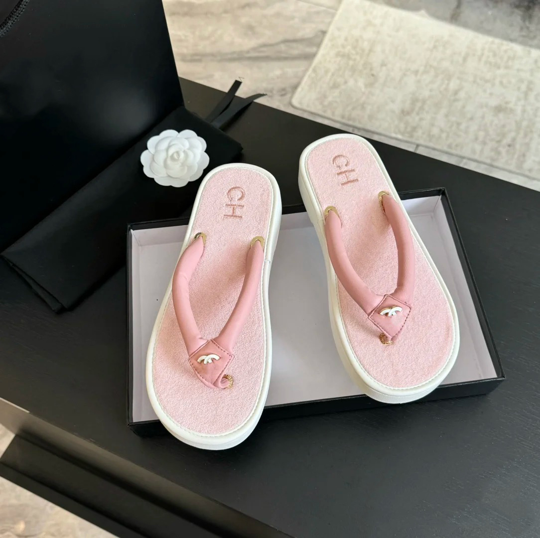 Paris Designer Women Black Flat Sandals Tories Slides beach Shoe Luxury Shoes Woman Ladies Summer Flip Flops Slippers Fashion Slide thong Miller