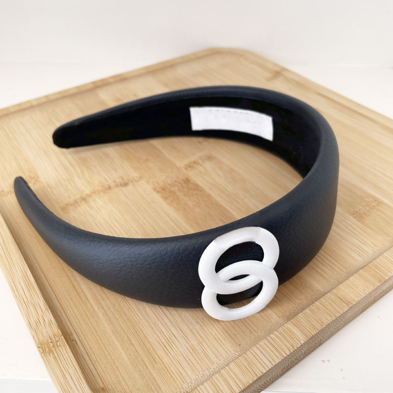 Leather Hairbands Women Girl wer Elastic Sports Solid Color HeadWrap HairJewelry designer women's hair luxury shiny hairpin hairpinhair accessories