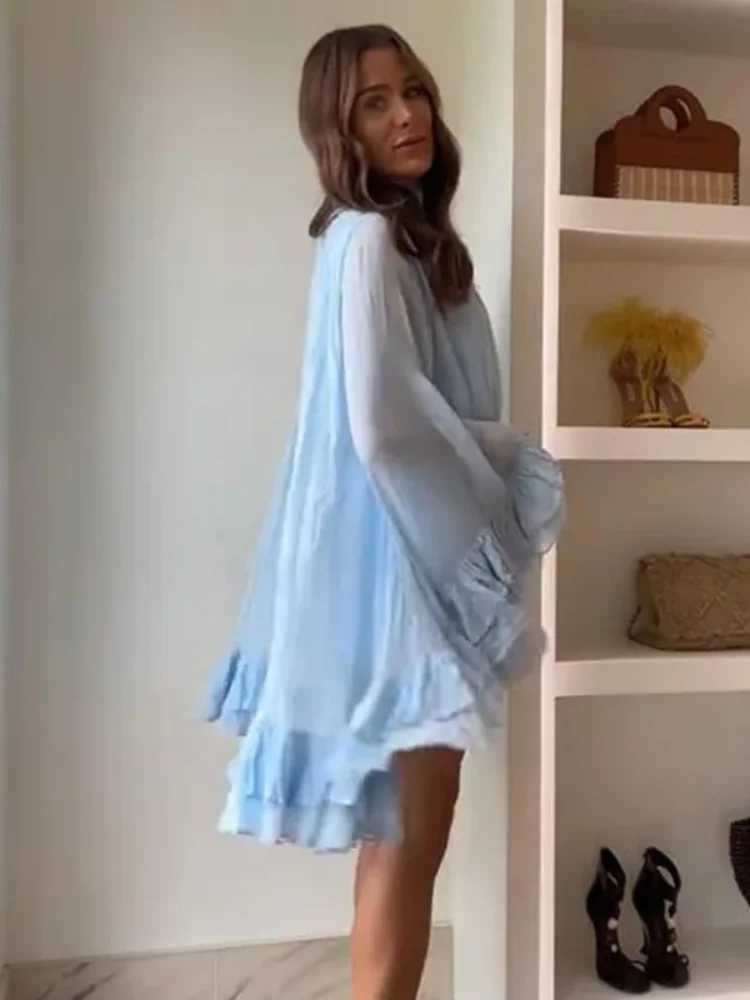 Fashionable blue turtle neck pleated mesh mini dress for women elegant pleated wide Panasonic swing skirt 2025 new street vestXJ250504