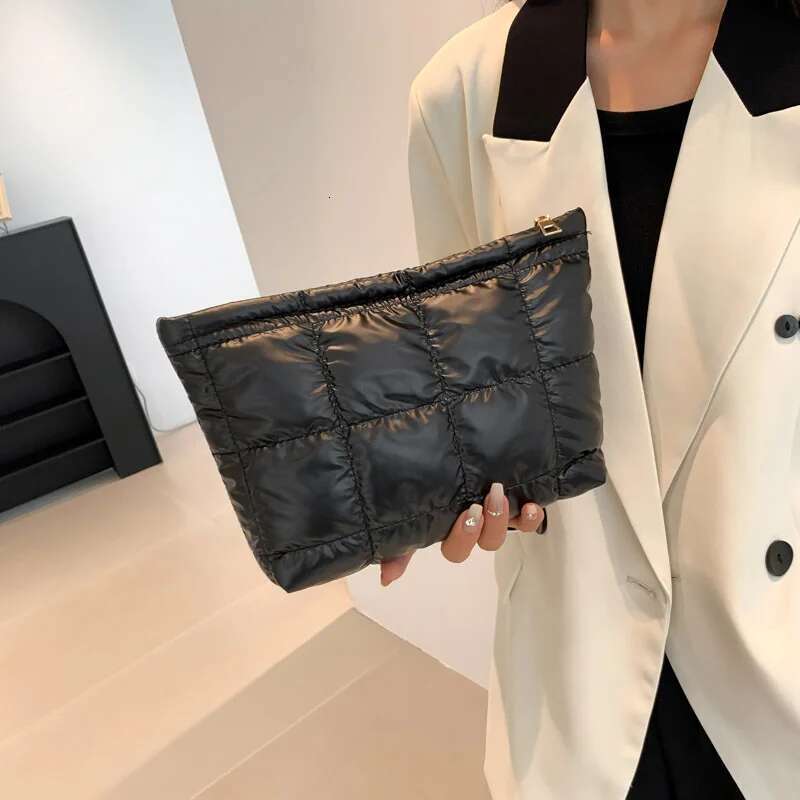 ddmy Lightweight Autumn Simple and Winter Versatile Handbag with Square Embroidery Thread Casual Makeup Bag