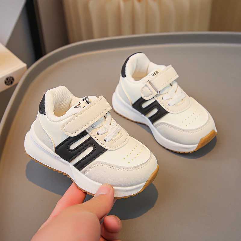 Childrens breathable soft soled casual school sports shoes boys girls and summer new fashionXJ250505 S251027{RandomText}