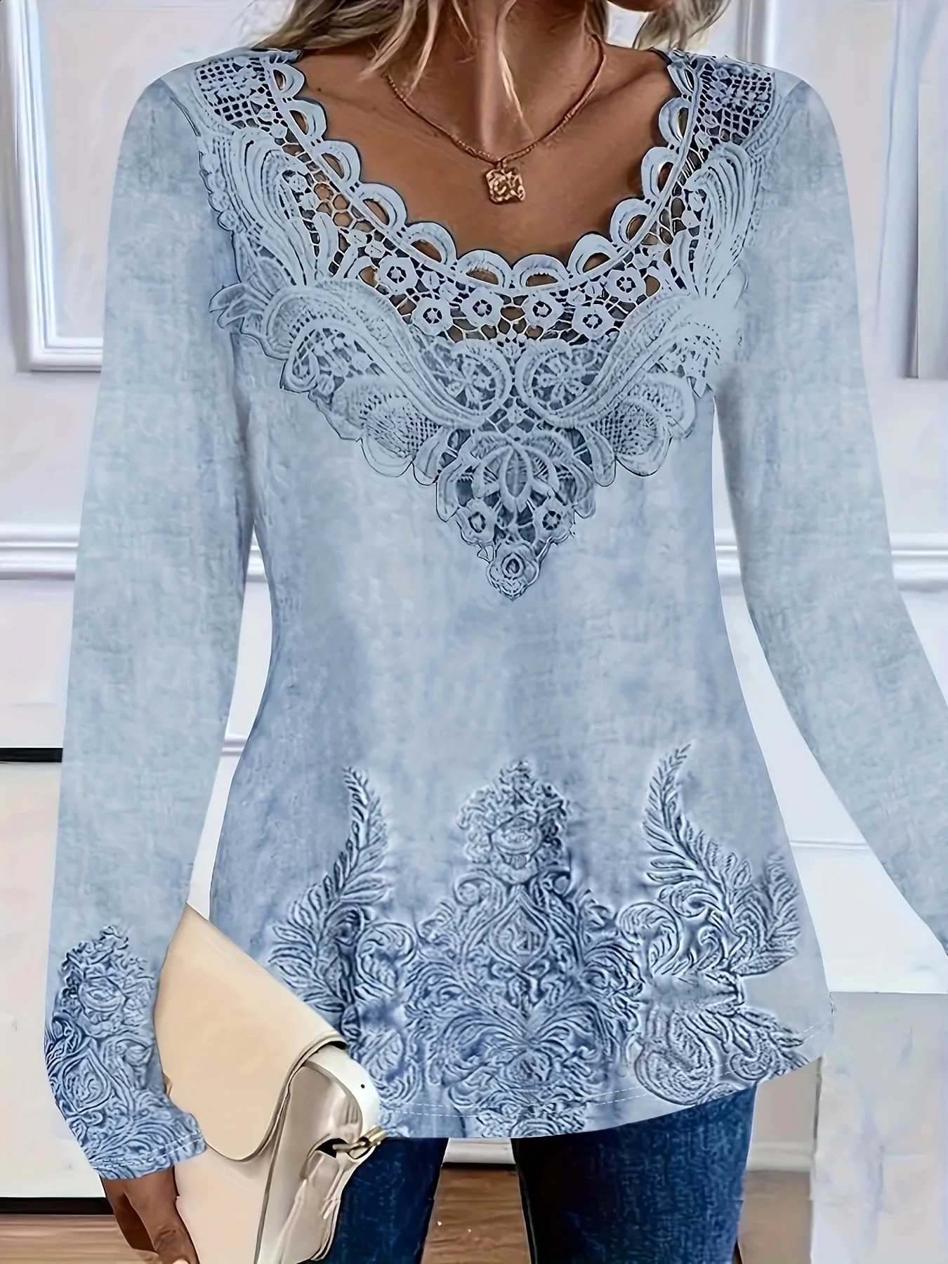 Large size elegant casual womens Tshirt fashionable loose warm long sleeved holiday weekend 250430Z