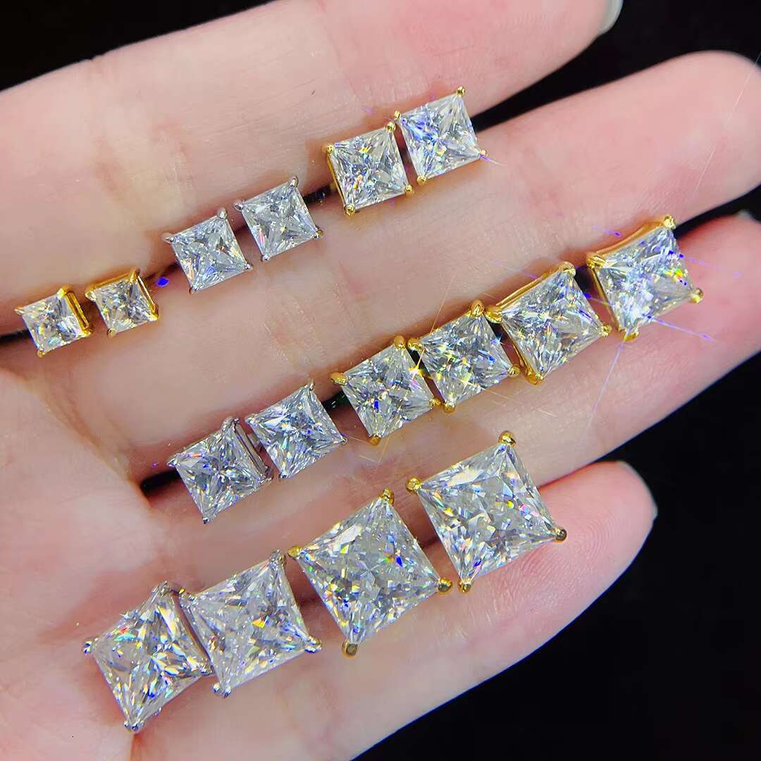Bling Trendy Fashion Gra Moissanite Ear Studs 925 Silver Hip Hop Screw Back Princess Cut Stud Earrings for Men