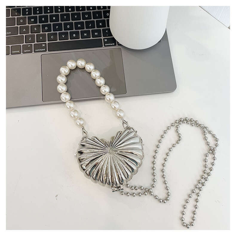 Dinner Bag Summer New Handheld Mini Metal Box Fashionable Evening Love Chain One Shoulder Crossbody Women S Bag KQ
