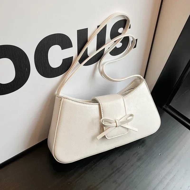 High-Grade Sense Retro Women Underarm Bag 2025 Spring New PU Leather Lady Commuter Shoulder Bags Solid Small Handbags for WomenXJ250508