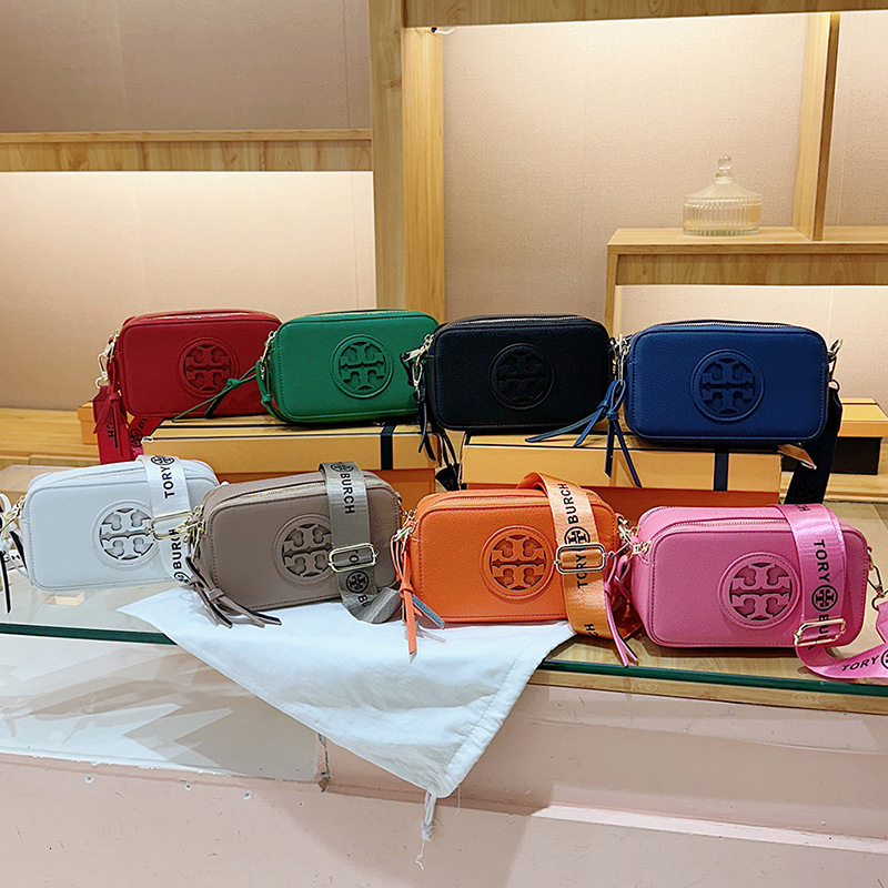 New Small Soft Half - Moon - Shaped Women's Crossbody Shoulder Bag for Outdoor Recreation on Valentine's Day