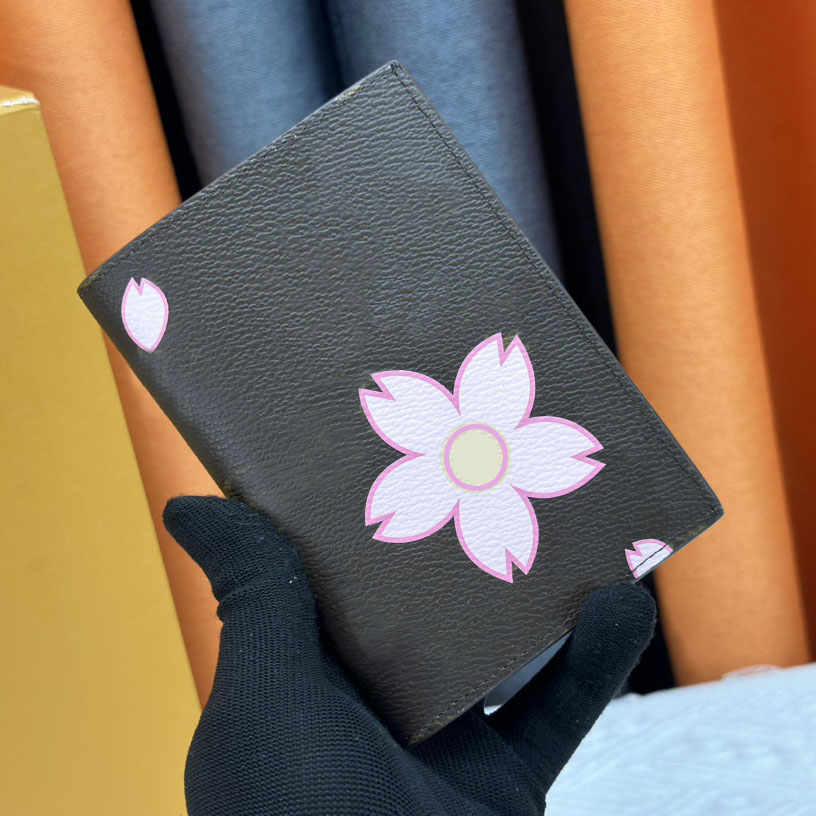 Passport Holder travel Designer Wallet for Men Women Classic exquisite cartoon purse can store passport Credit card business Wholesale retail available 14*10 cm