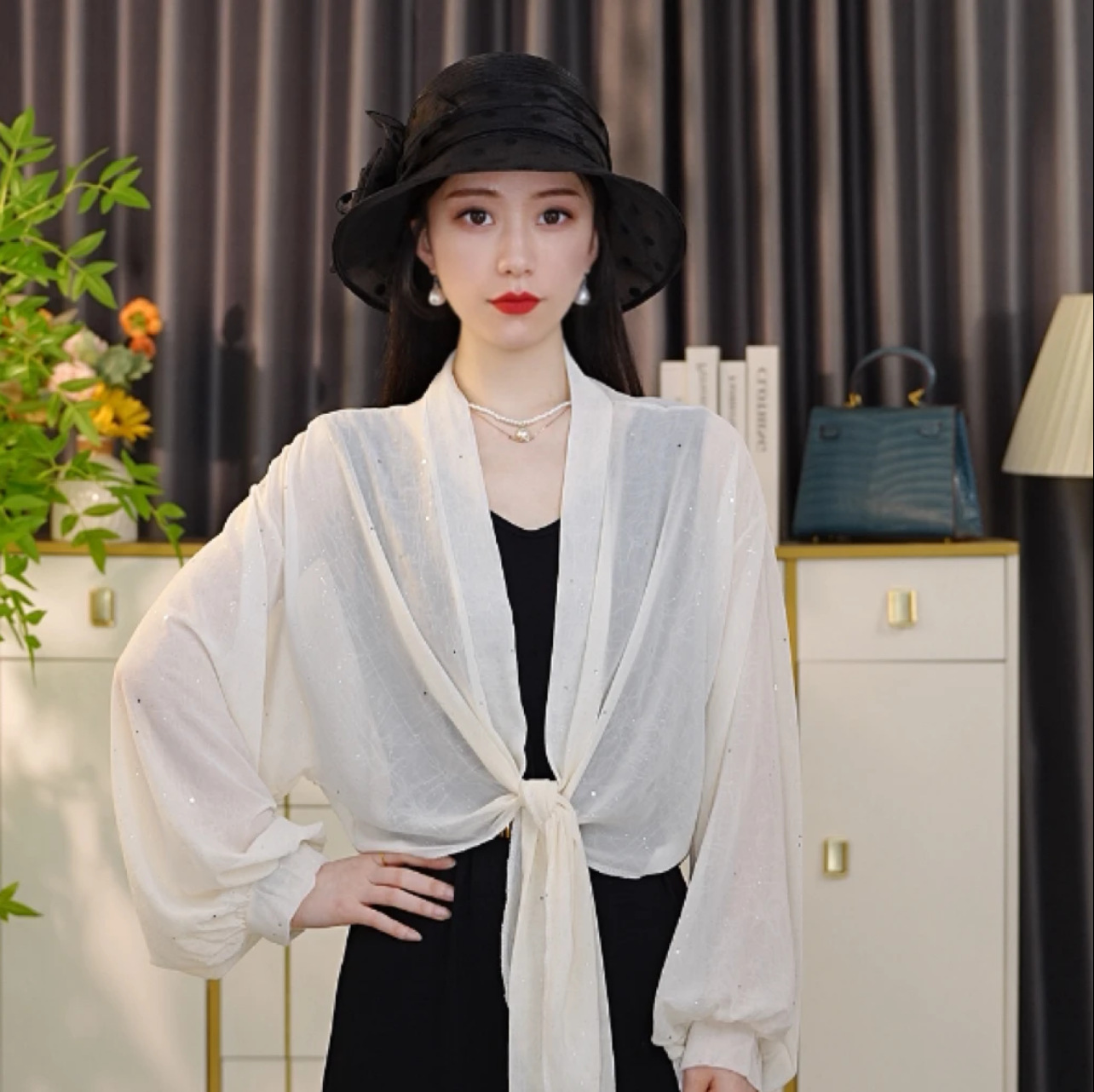 K631 2025 new shawl sunscreen summer high-end long-sleeved female Korean version of the air-conditioned room silk scarf solid color scarf