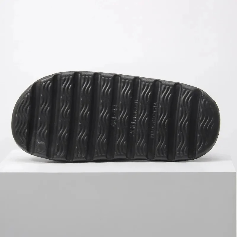 Step on poop feeling EVA slippers for men and women summer home bathroom shower non slip slippers 250428