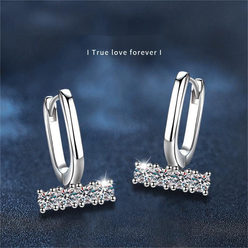 Elegant U-Shaped Moissanite Stud Earrings - S925 Sterling Silver, Classic Design, Hypoallergenic, Perfect for Daily Wear