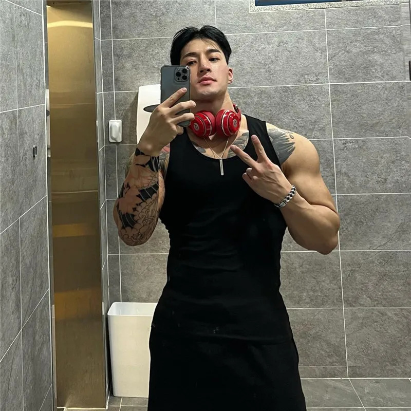 Mens solid color breathable fast drying elastic sports vest sleeveless fitness training 250430Z