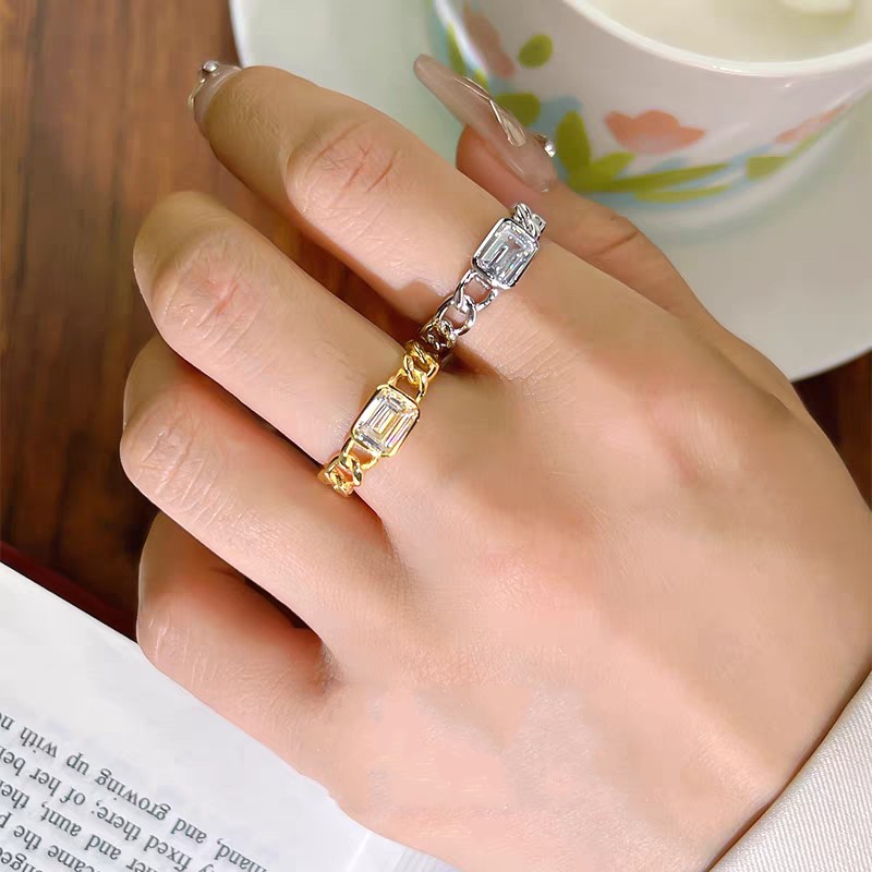 2025 Cuba Link Chain Wedding Rings Solitaire Jewelry Real 100% Sterling Sier Emerlad Cut White Lab Moissanite Dia Party Eternity Women Bride Ring