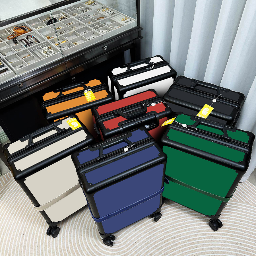 Suitcase Carry On D… - image