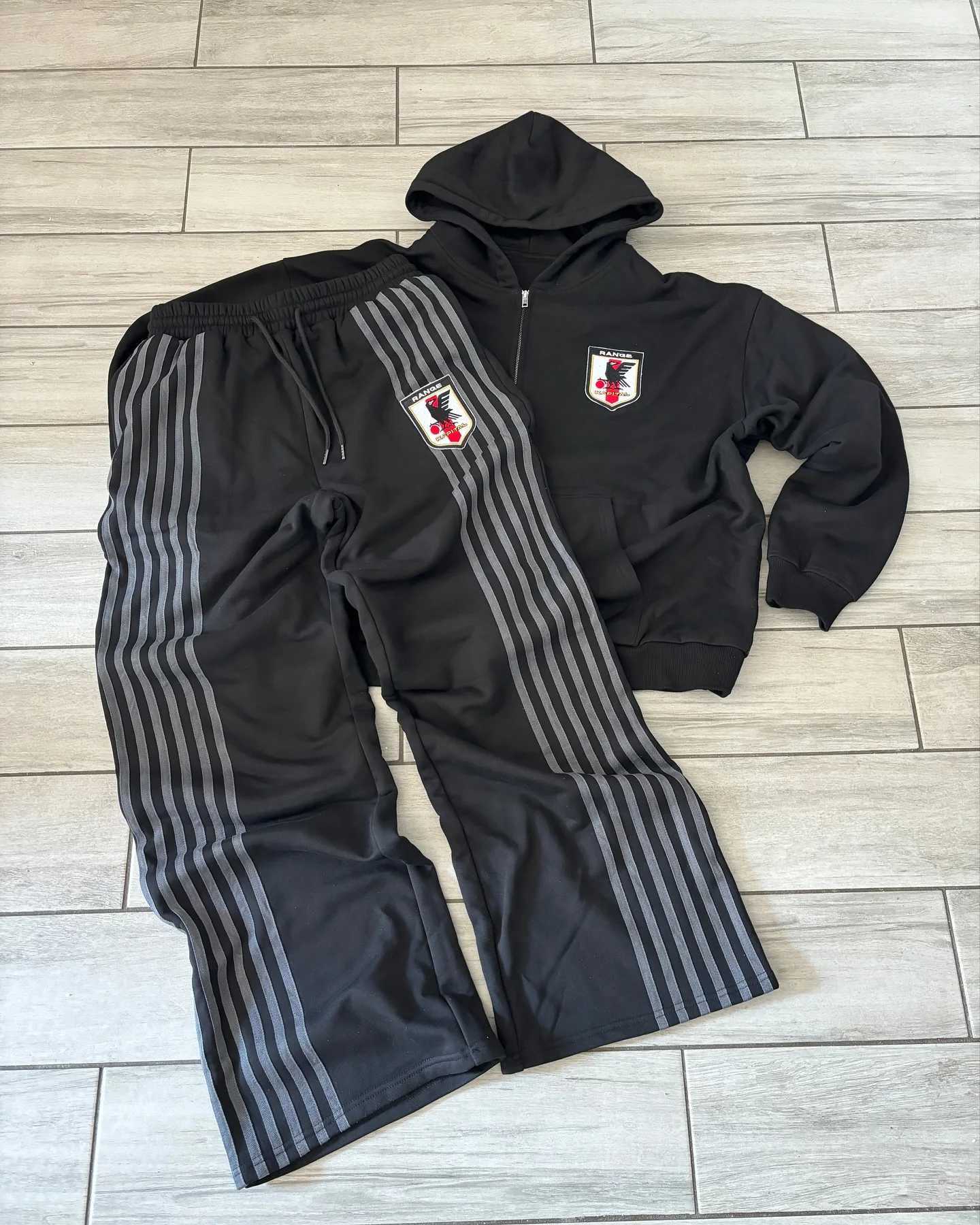 Retro Striped Embroidered Zip Hoody Sweatpants Set Mens Two Piece Set Hip Hop Embroidered Oversized SweatshirtCasual Pants Set w250506