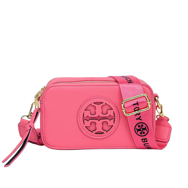 New Small Soft Half - Moon - Shaped Women's Crossbody Shoulder Bag for Outdoor Recreation on Valentine's Day