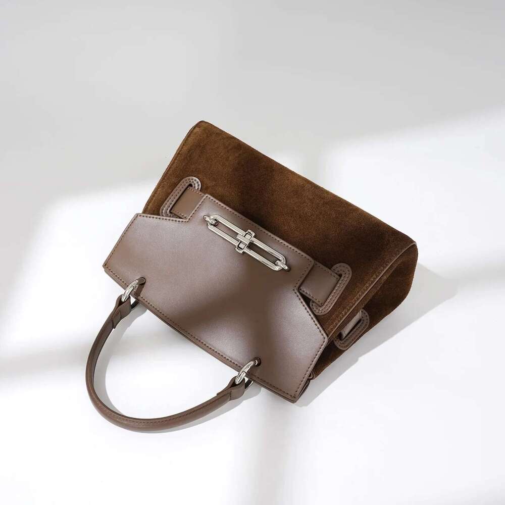 Fashionable Simple Women's Shoulder NicheWomen's Genuine Leather Handbag New Model Crossbody Bag For Motorcycle Equipme