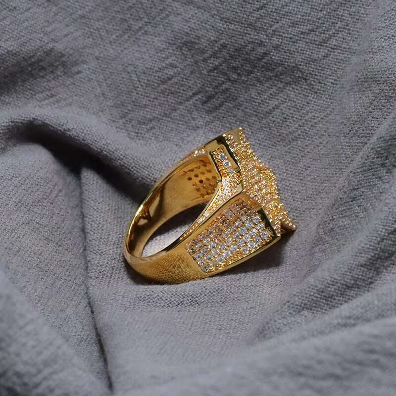 Custom Made Jewellery High End Luxury 14K Real Yellow Gold Iced Out Moissanite Hip Hop Star Ring for Men Wedding Engagement