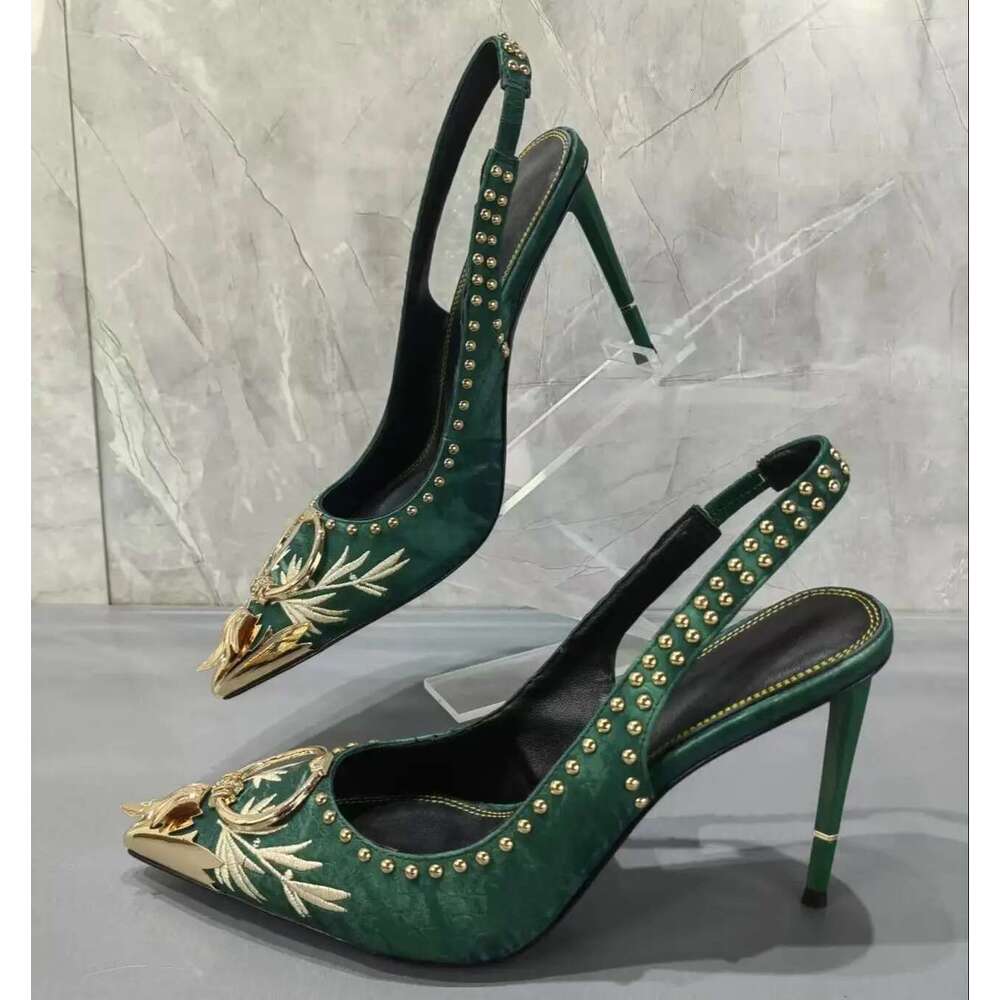 Embroidery Veet Women Sandals New Fashion Design Metal Rivets Pumps Female Thin High Heels Buckle Strap Dressing Shoes