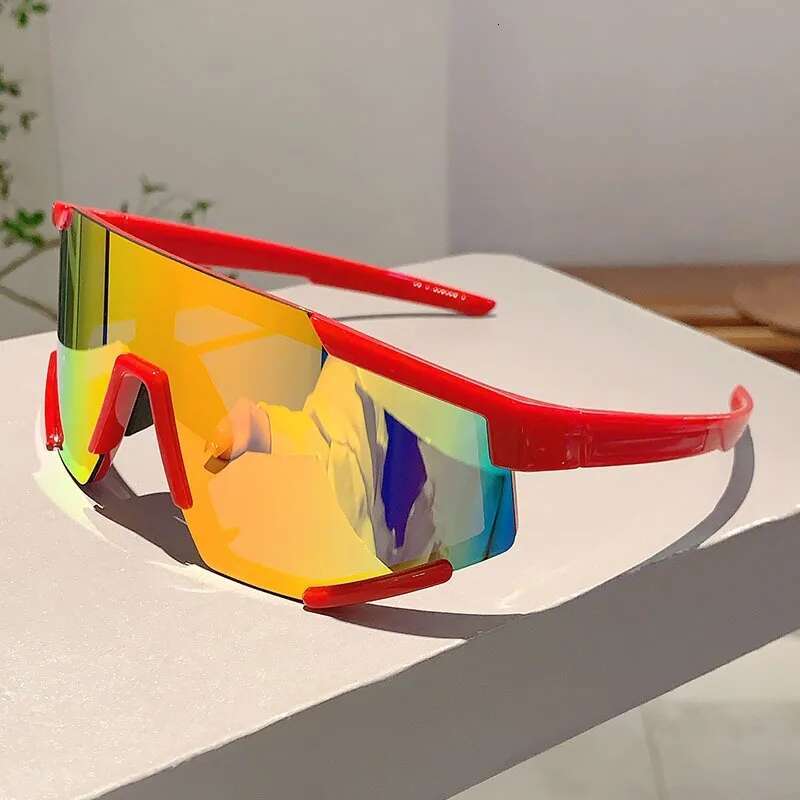Oversized Sport Goggle Sunglasses Women For Men Brand Designer Sun Glasses Vintage Punk Ski Cycling Windproof Eyeglasses