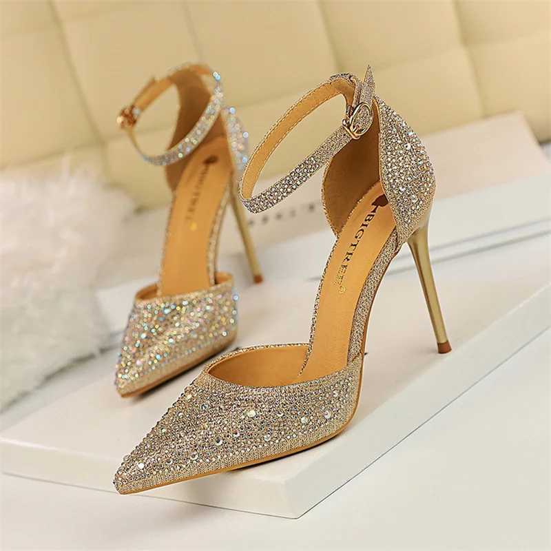 Womens Shallow Mouth Toe Hollow High Heel Sandals Wedding Champagne Gold Pump Crystal Sparkling Water Diamond Sandals M250506