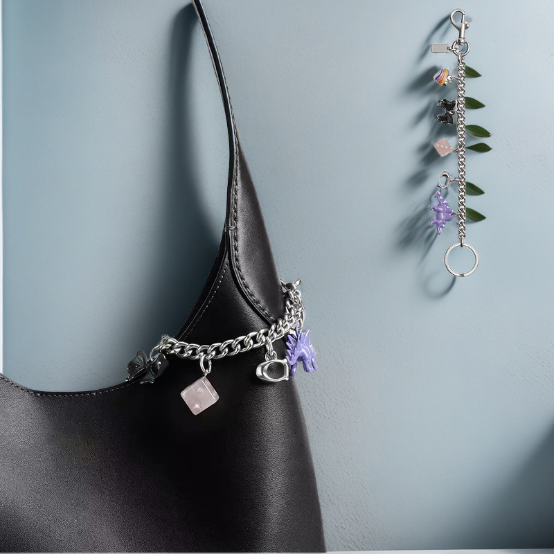 Charms Luxury Keychain Designer Bag Charm Chain Pendant for Men and Women Fashion Accessories Keychains with box