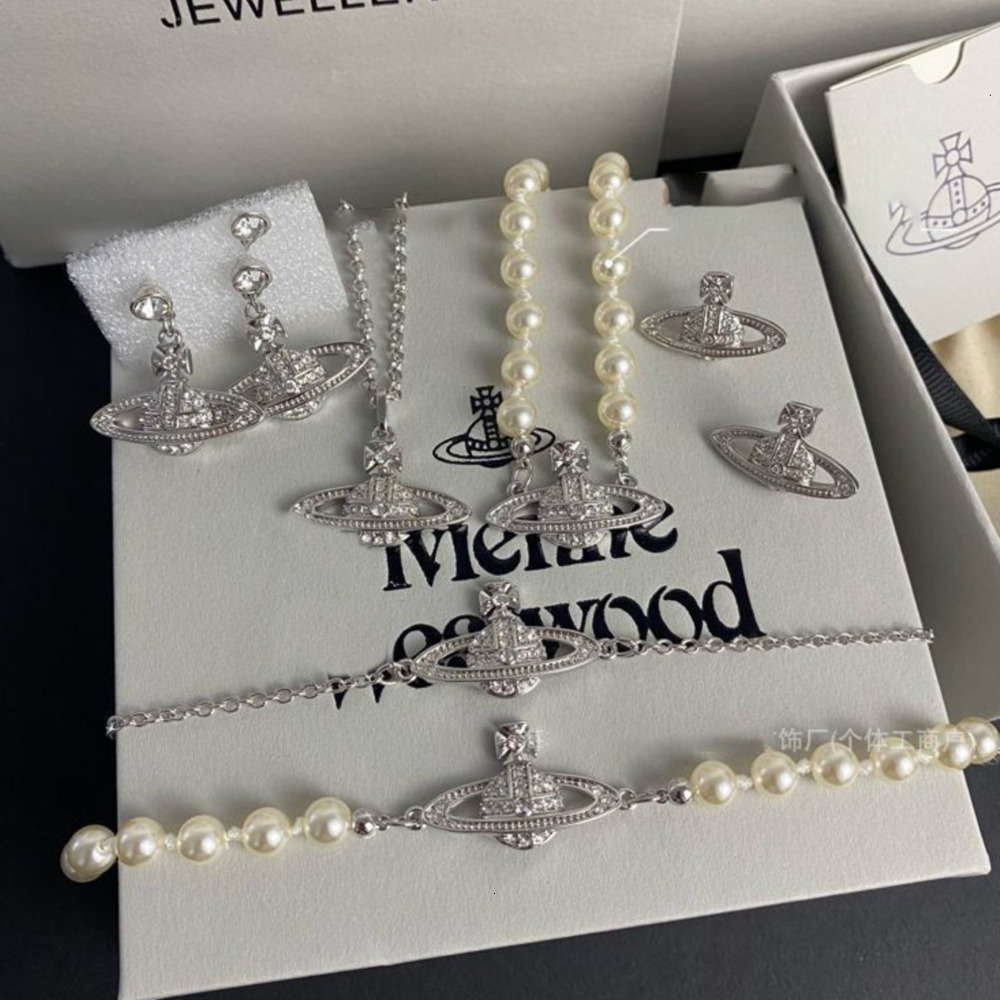 Designer Jewelry Queen Dowager Pearl Saturn Necklace High Version Flat Collar Chain Necklaces For Women