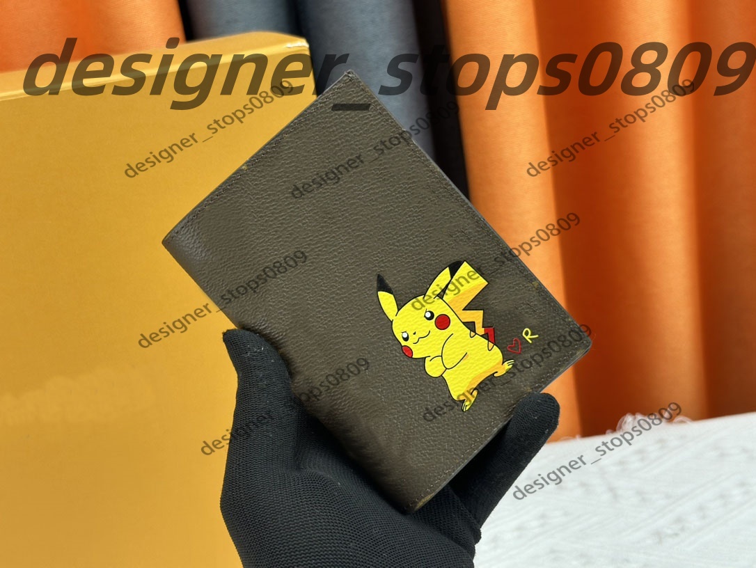 High quality classic designer cardholder passport cover brand fashion credit card couple family travel card bag wallet box 10A