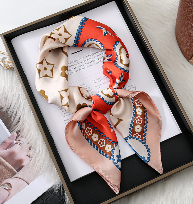 Letters Print Flower imitate Silk Scarf Headband for Women Fashion Long Handle Bag Scarves Paris Shoulder Tote Lage Ribbon Head Wraps 70x70CM