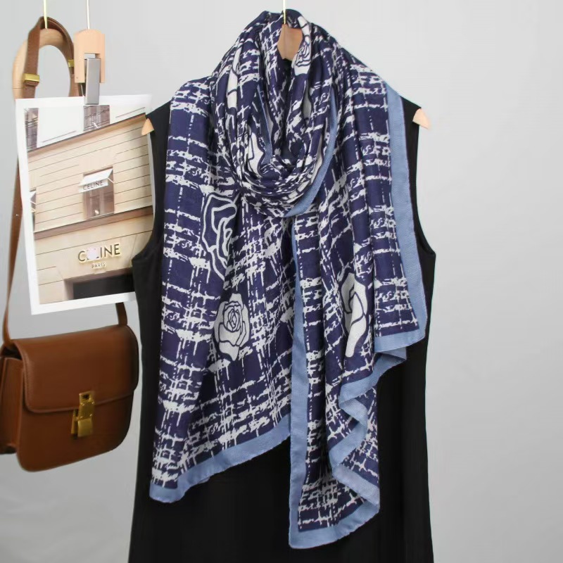 T644 new printed fashion linen scarf cloak long scarf female light luxury new thin warm silk scarf large shawl