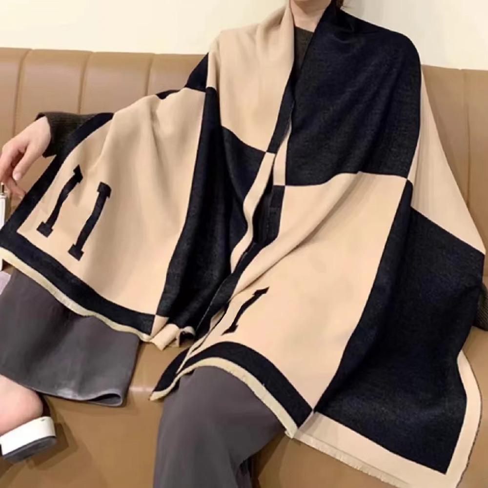 Designer Scarf Winter Scarf Pashmina For Designers Luxury Warm Scarfs Fashion Classic Women Imitate Cashmere Wool Long Shawl Wrap