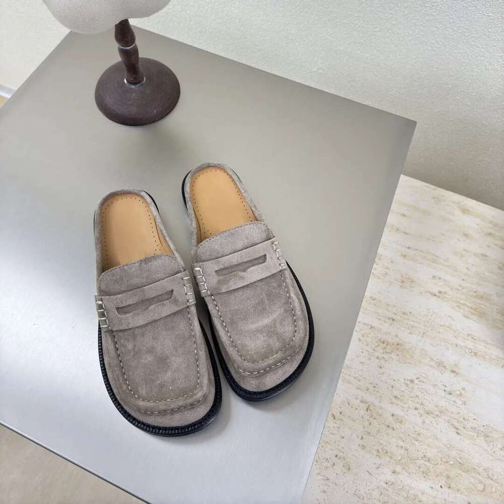 luxury Spring Summer Casual Mid Heels Solid Color Round Toe Shoes For Women Slip-On Concise Slippers Size 35-41 New Arrival Hot